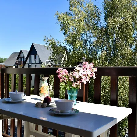 Les Chatelaines-3 By Interhome Tourgeville