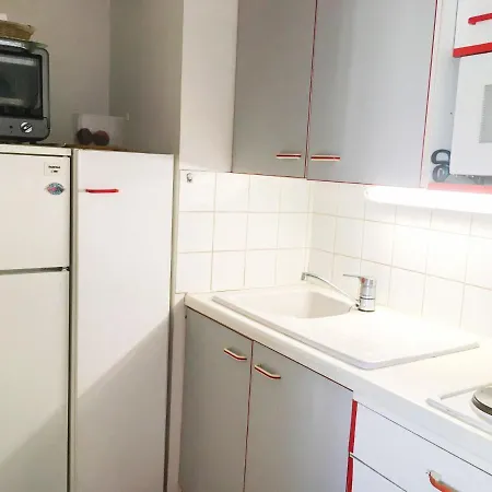 Daire Les Chatelaines-3 By Interhome