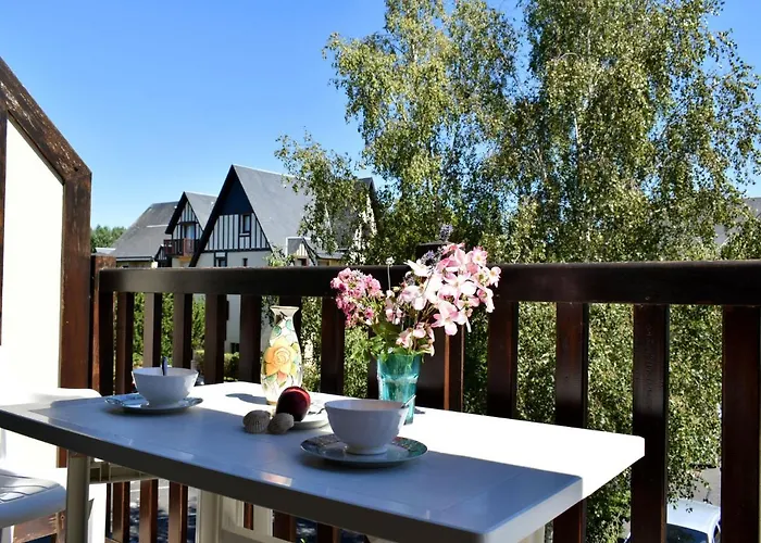 Les Chatelaines-3 By Interhome Tourgeville